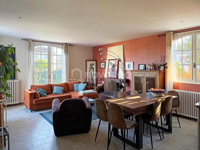 Maison - 175 m² - 8 pièces