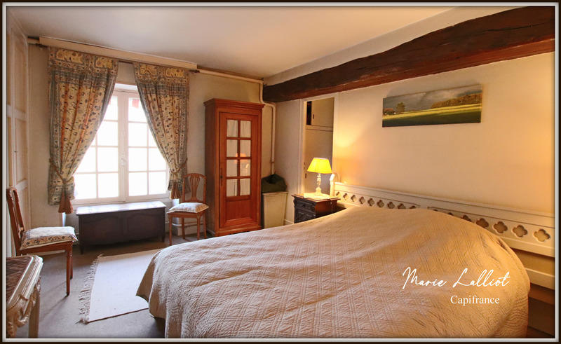 Maison - 137 m² - 6 pièces