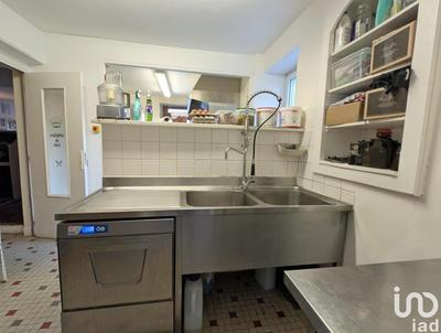 Local commercial - 135 m² - 3 pièces