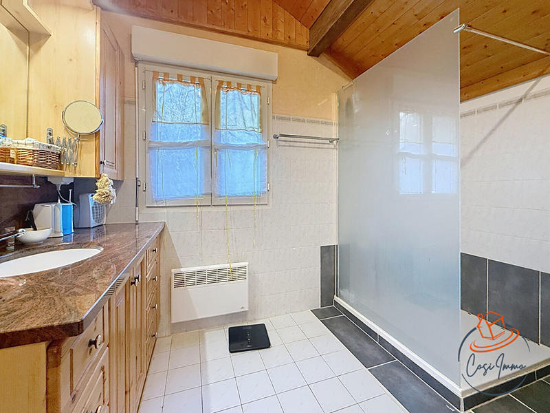 Maison - 171 m² - 6 pièces