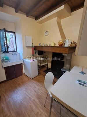 Maison de village - 105 m² - 4 pièces