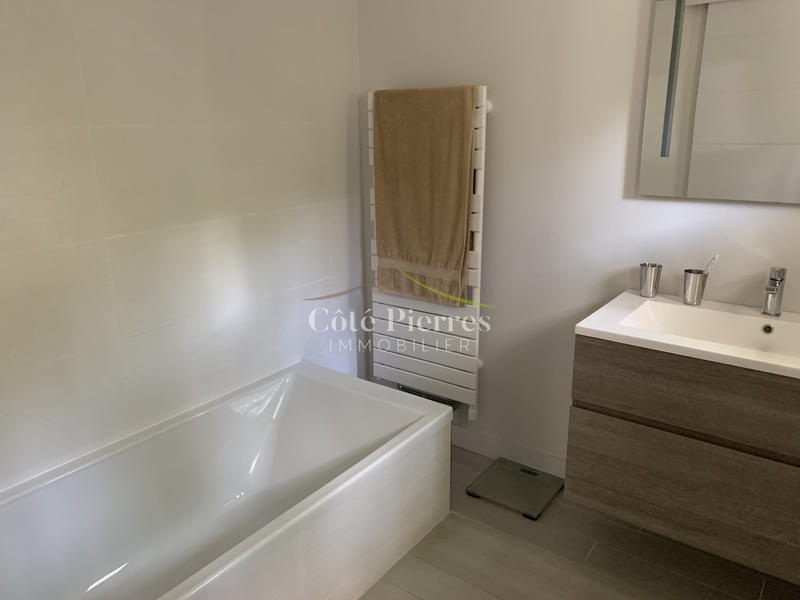 Maison - 176 m² - 4 pièces