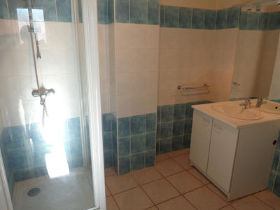 Immeuble - 200 m² - 1 pièce