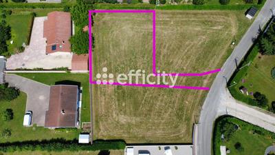 Terrain constructible - 975 m²