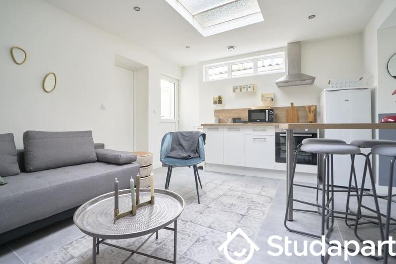 Chambre - 15 m² - 1 pièce