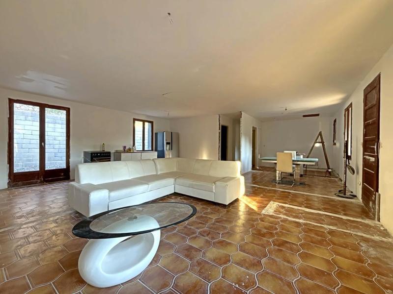 Villa - 93 m² - 2 pièces