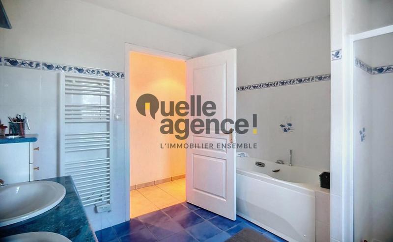 Maison - 142 m² - 6 pièces