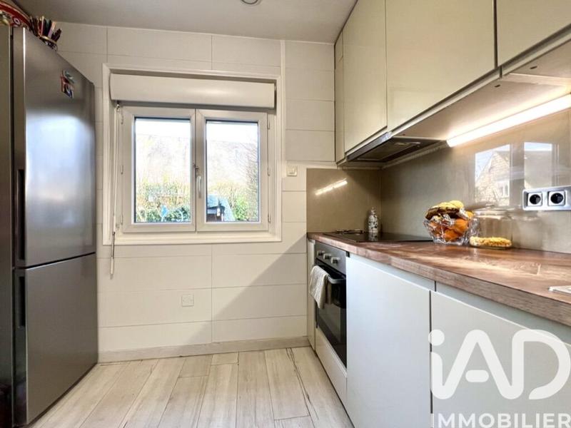 Maison - 93 m² - 4 pièces