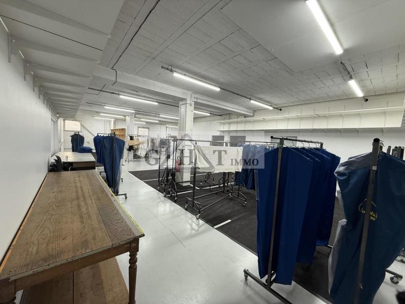 Entrepôt - 4 050 m²