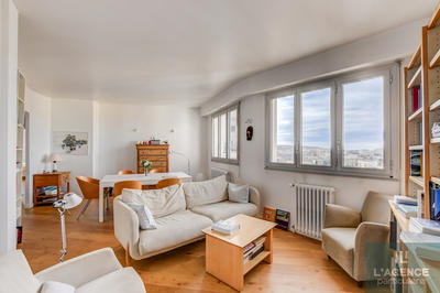 Appartement - 85 m² - 4 pièces