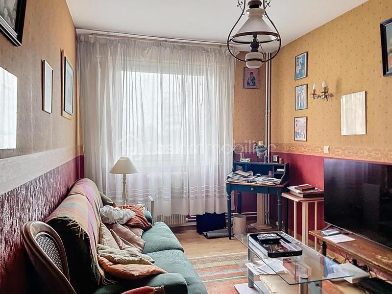 Appartement - 100 m² - 4 pièces