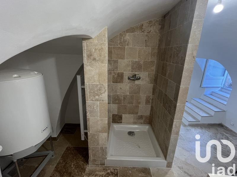 Studio - 25 m² - 2 pièces