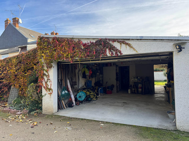 Maison - 182 m² - 8 pièces