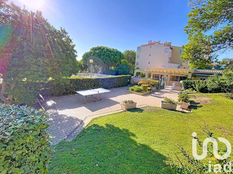 Appartement - 90 m² - 4 pièces