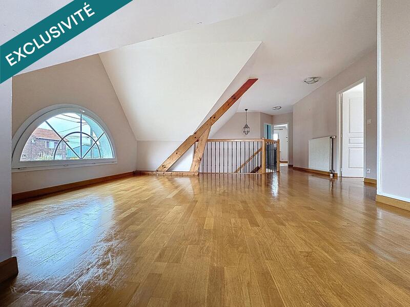 Maison - 178 m² - 7 pièces