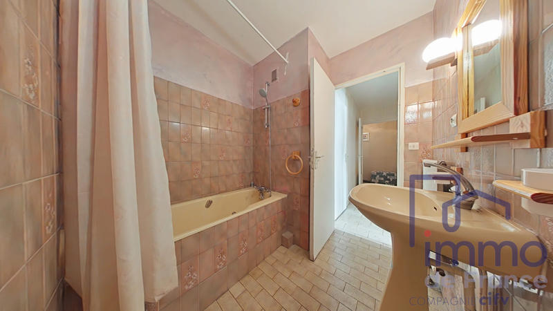 Appartement - 30 m² - 2 pièces