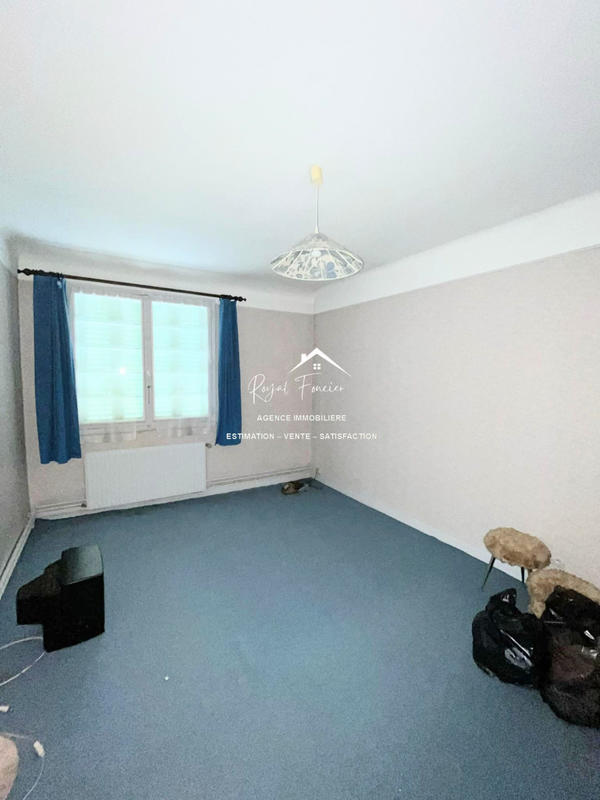 Maison ancienne - 102 m² - 7 pièces