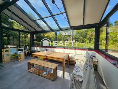 Maison - 143 m² - 5 pièces