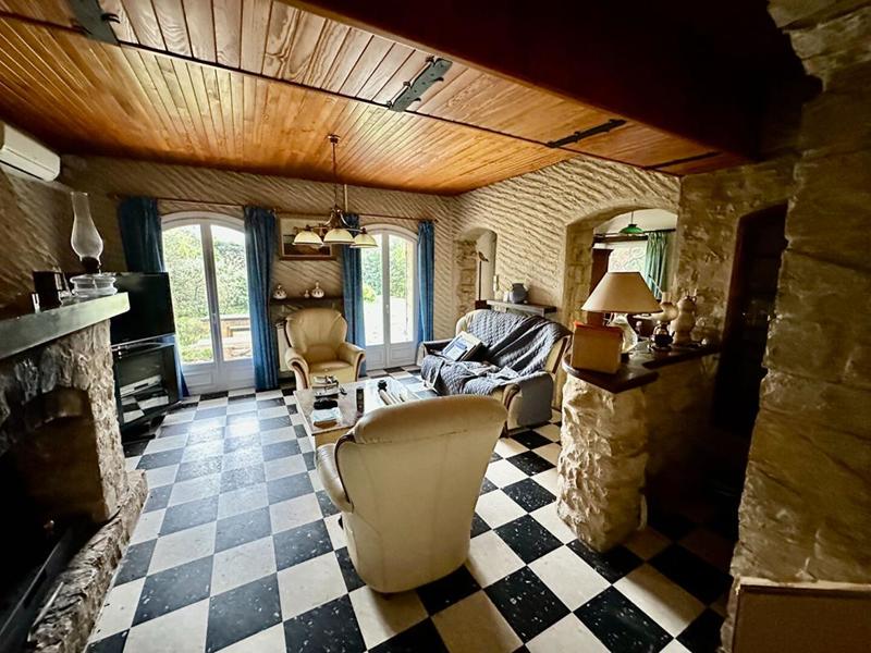 Maison - 133 m² - 7 pièces