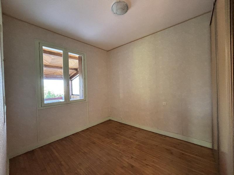 Maison - 87 m² - 7 pièces