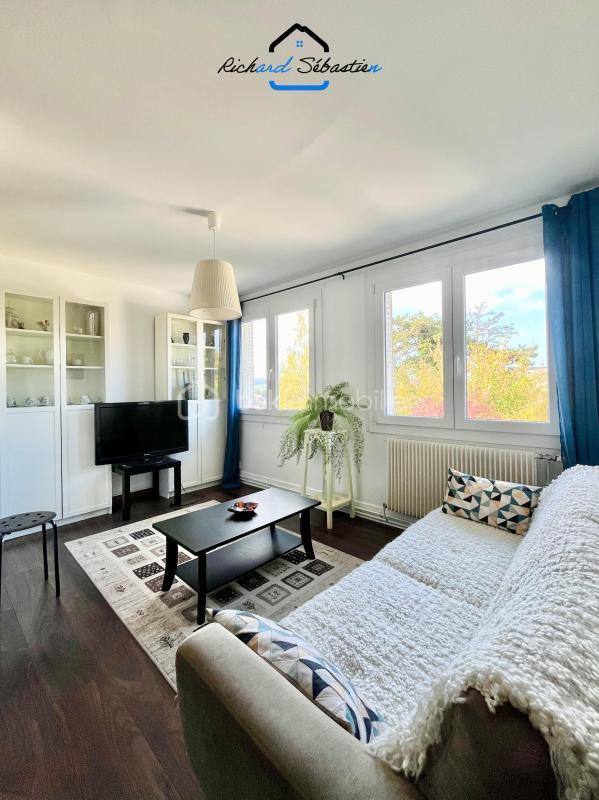 Maison de ville - 250 m² - 10 pièces