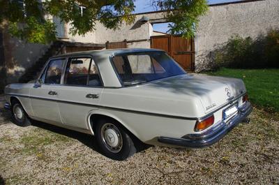 Mercedes 280 se