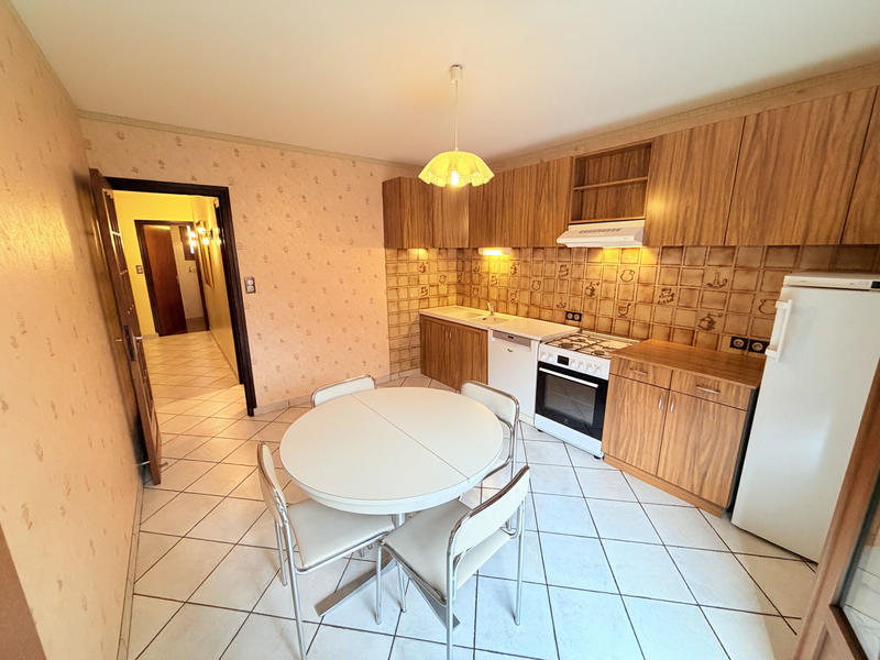 Maison - 147 m² - 6 pièces