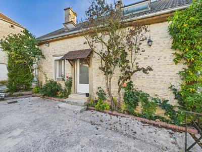 Maison ancienne - 116 m² - 6 pièces