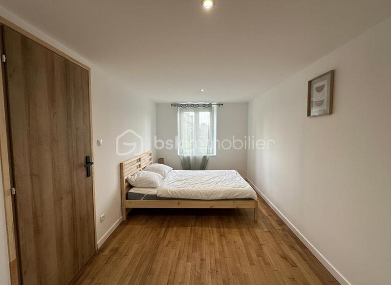 Maison en pierre - 63 m² - 4 pièces