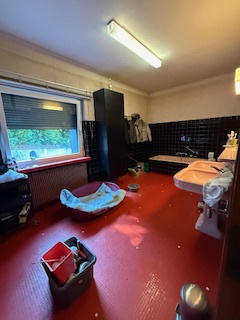 Maison - 240 m² - 7 pièces