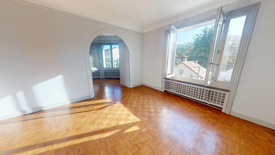 Appartement - 85 m² - 3 pièces