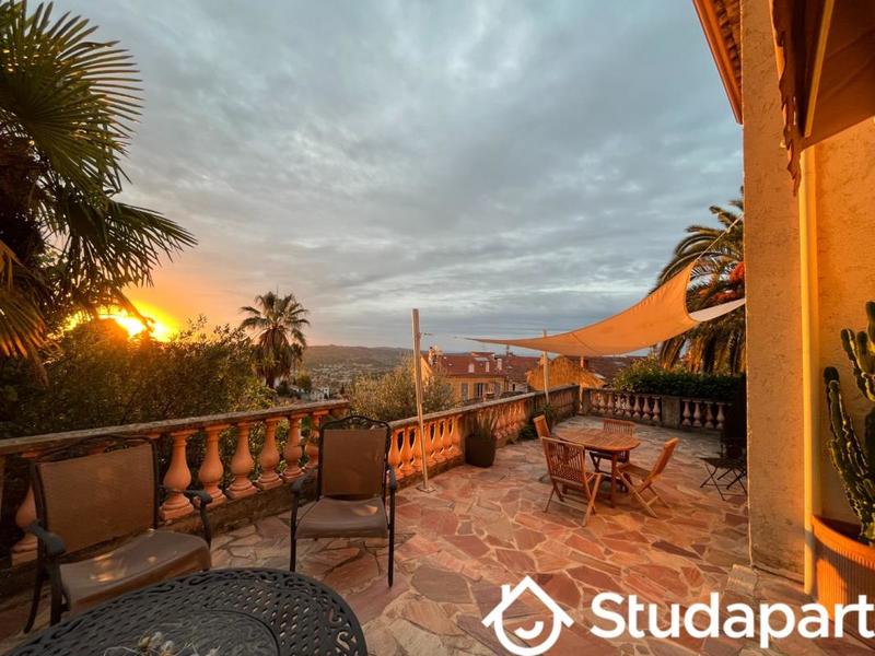 Chambre - 15 m² - 1 pièce