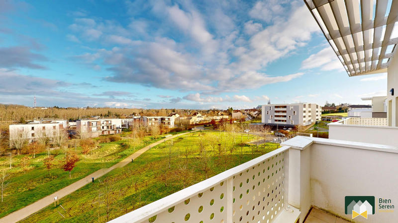 Appartement - 85 m² - 4 pièces