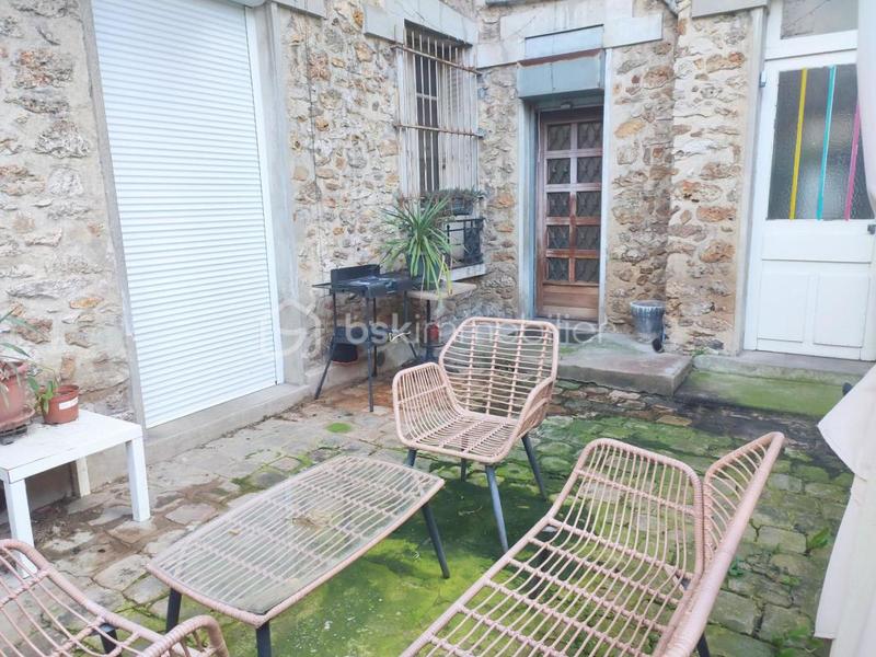 Appartement - 82 m² - 4 pièces