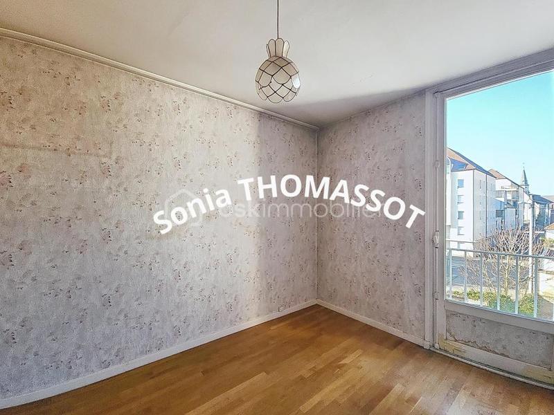 Appartement - 61 m² - 4 pièces