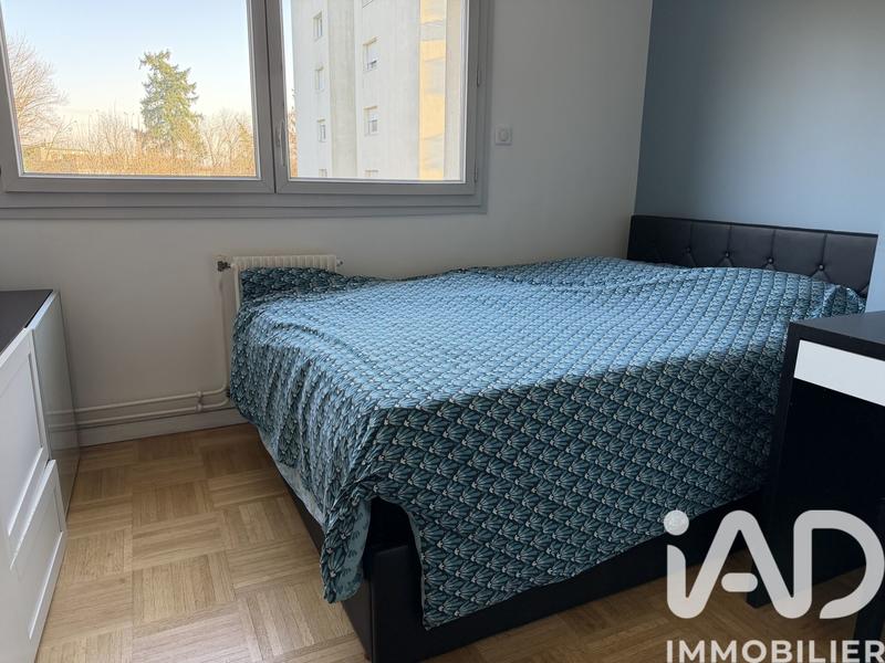 Appartement - 77 m² - 3 pièces