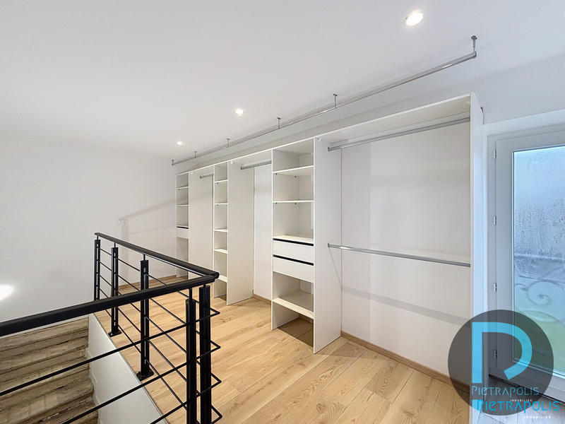 Duplex - 104 m² - 5 pièces