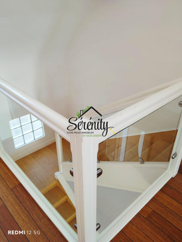 Maison contemporaine - 143 m² - 5 pièces