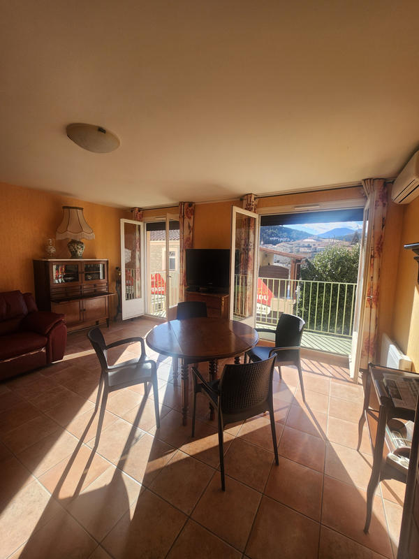 Appartement - 75 m² - 3 pièces