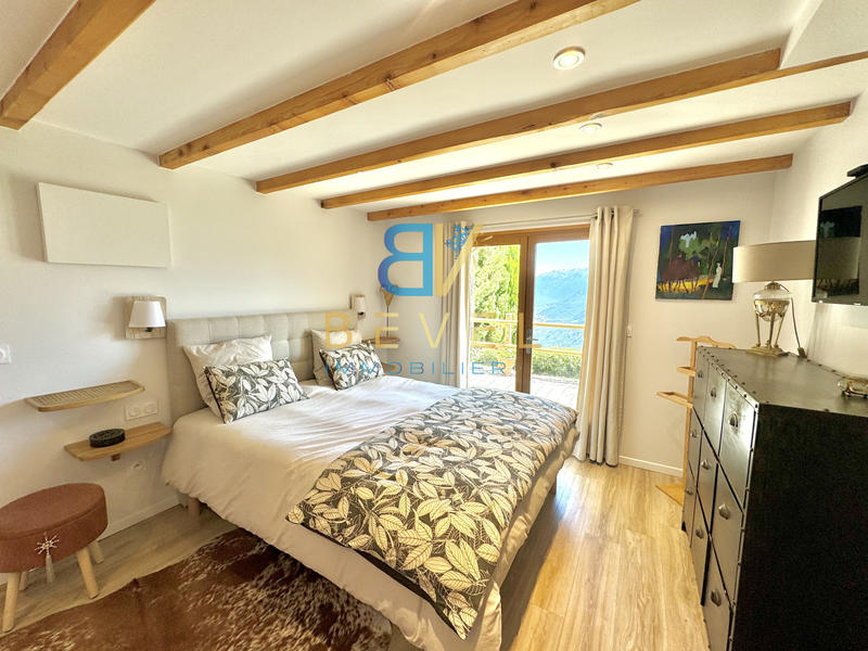 Châlet - 135 m² - 5 pièces