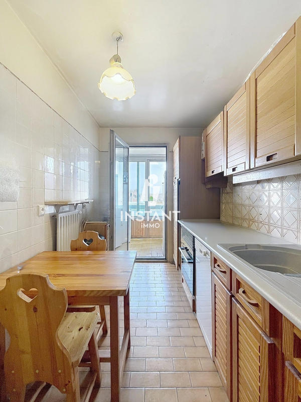 Appartement - 77 m² - 3 pièces