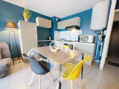 Studio - 25 m² - 1 pièce