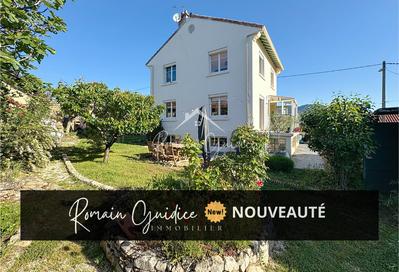 Maison - 128 m² - 5 pièces