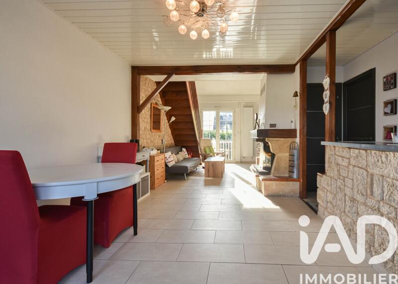 Maison - 90 m² - 5 pièces