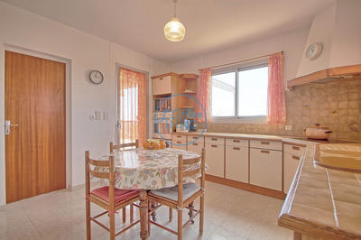 Villa - 200 m² - 7 pièces