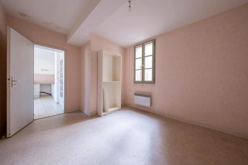 Maison - 333 m² - 15 pièces