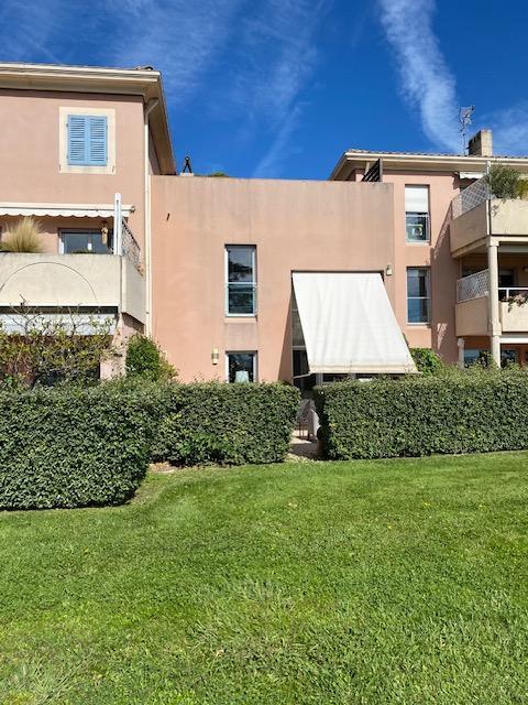 Appartement - 119 m² - 5 pièces