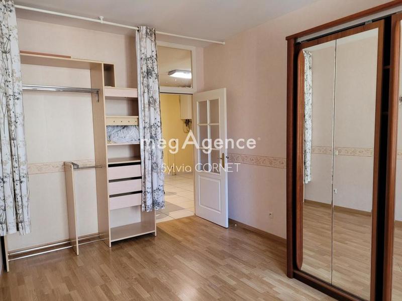 Appartement - 103 m² - 5 pièces