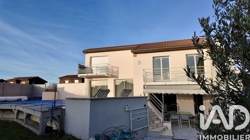 Maison - 145 m² - 6 pièces