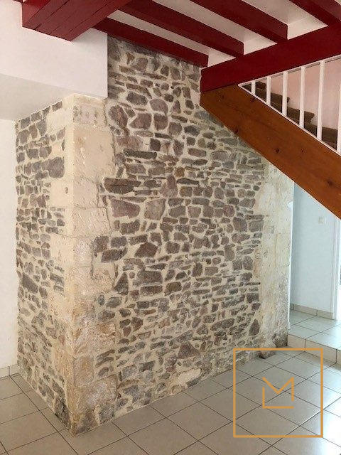 Maison - 92 m² - 5 pièces